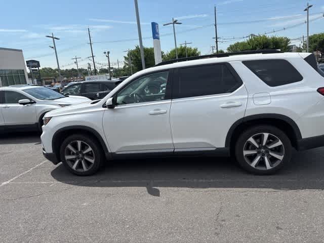 Thumbnail: 2023 Honda Pilot - 7