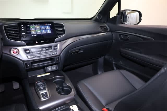Thumbnail: 2023 Honda Passport - 18