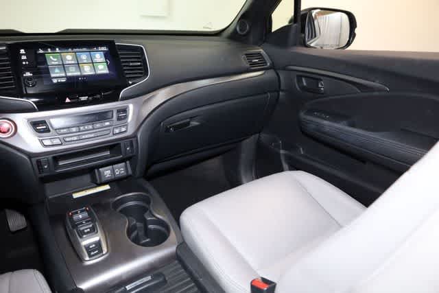 Thumbnail: 2023 Honda Passport - 25