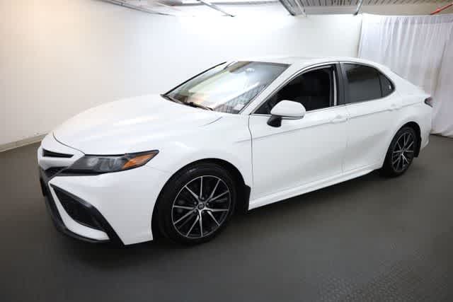Thumbnail: 2022 Toyota Camry - 2
