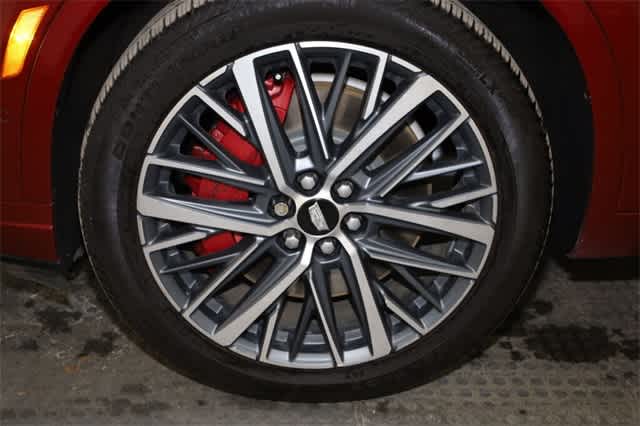 Thumbnail: 2022 Cadillac XT6 - 39