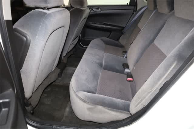 Thumbnail: 2011 Chevrolet Impala - 21