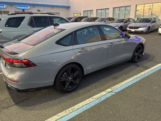 Thumbnail: 2023 Honda Accord - 10