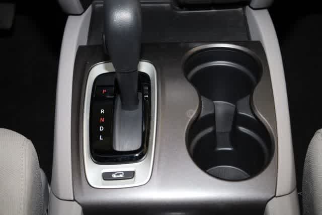 Thumbnail: 2017 Honda Pilot - 29