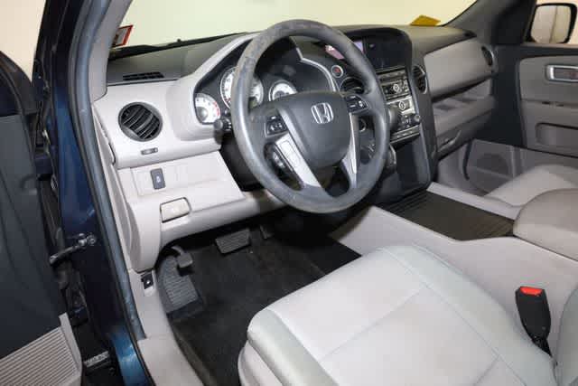 Thumbnail: 2012 Honda Pilot - 14