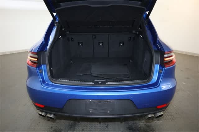 Thumbnail: 2017 Porsche Macan - 37