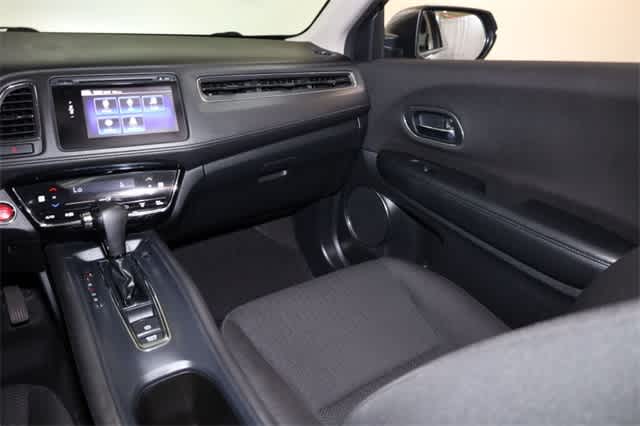 Thumbnail: 2018 Honda HR-V - 18
