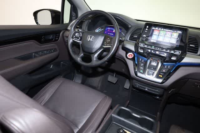 Thumbnail: 2018 Honda Odyssey - 23