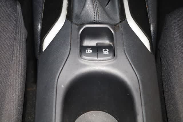 Thumbnail: 2023 Toyota Corolla Cross - 28