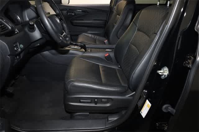 Thumbnail: 2019 Honda Passport - 15