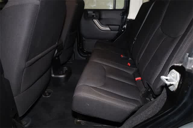 Thumbnail: 2014 Jeep Wrangler - 21