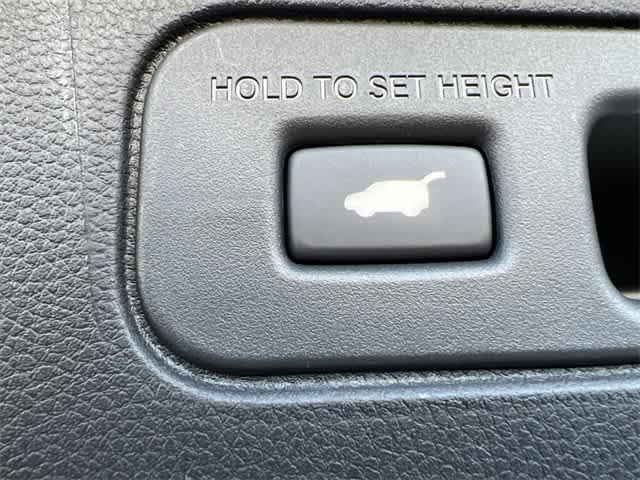 Thumbnail: 2026 Honda Pilot - 25