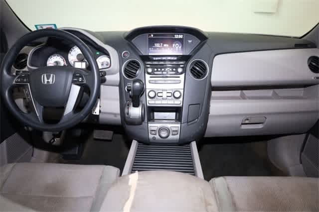 Thumbnail: 2015 Honda Pilot - 17