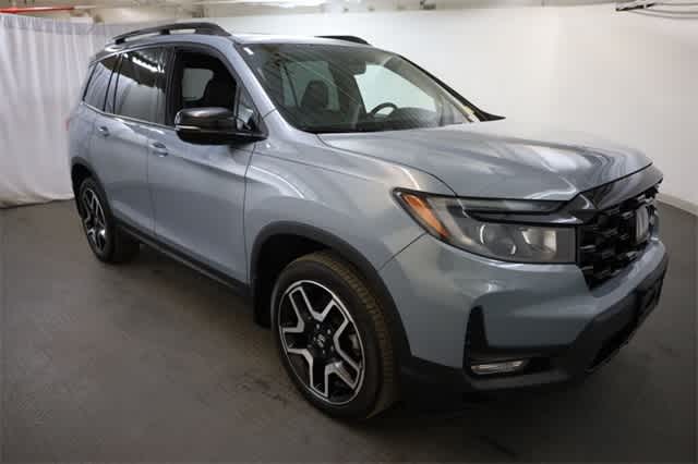 Thumbnail: 2023 Honda Passport - 10