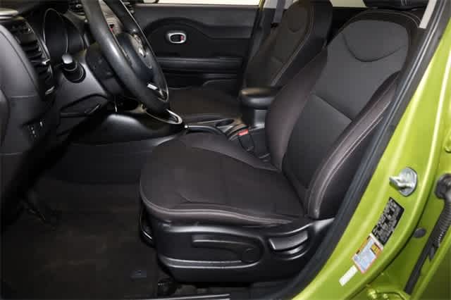 Thumbnail: 2015 Kia Soul - 15