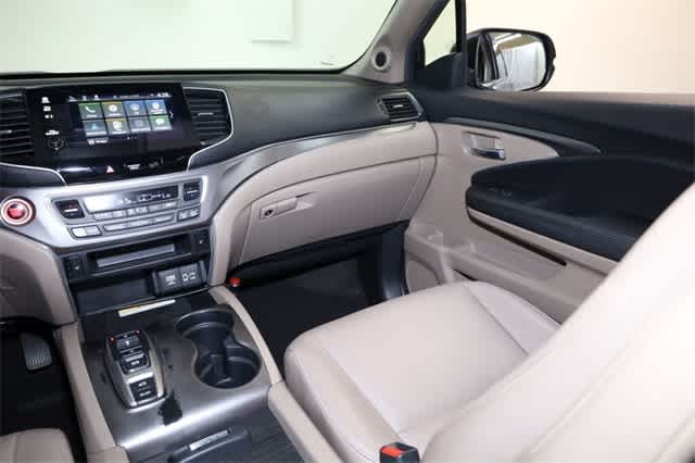 Thumbnail: 2022 Honda Pilot - 19