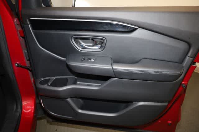 Thumbnail: 2023 Honda Pilot - 32