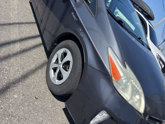 Thumbnail: 2012 Toyota Prius - 16