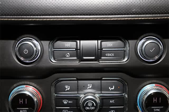 Thumbnail: 2021 GMC Yukon XL - 37