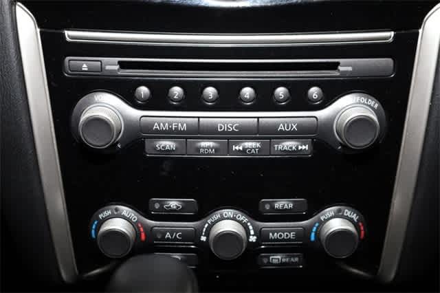 Thumbnail: 2014 Nissan Pathfinder - 28