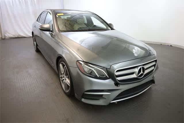 Thumbnail: 2017 Mercedes-Benz E-Class - 11