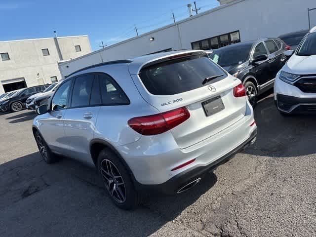Thumbnail: 2019 Mercedes-Benz GLC - 9