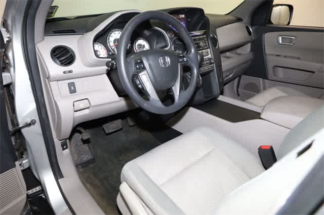 Thumbnail: 2014 Honda Pilot - 14