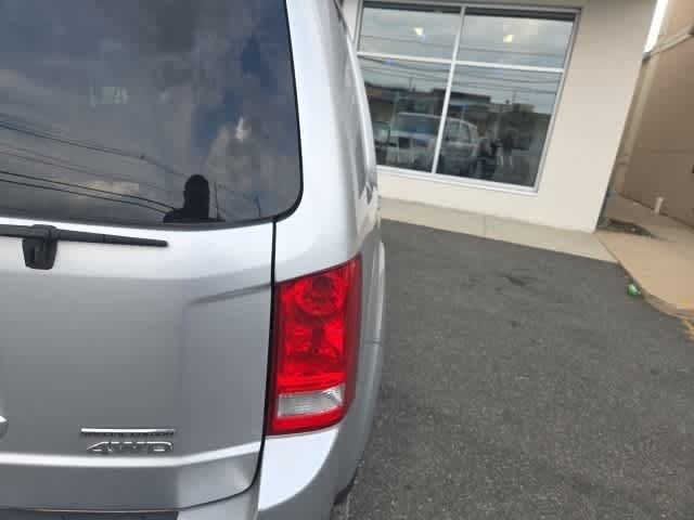 Thumbnail: 2015 Honda Pilot - 10