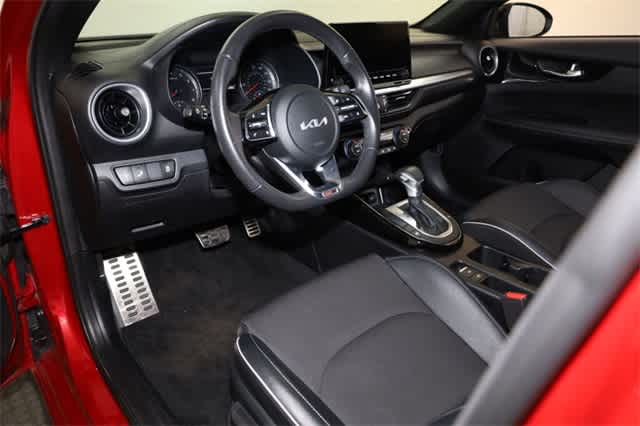 Thumbnail: 2024 Kia Forte - 14