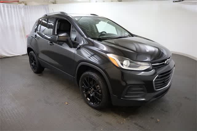 Thumbnail: 2022 Chevrolet Trax - 10