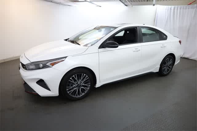 Thumbnail: 2023 Kia Forte - 2