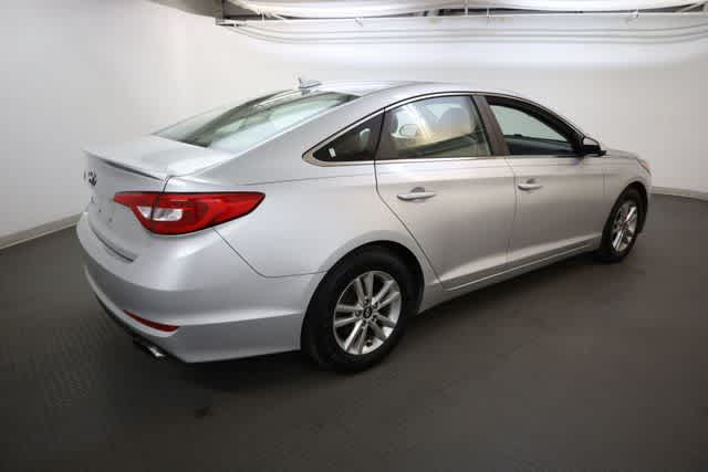 Thumbnail: 2017 Hyundai Sonata - 8