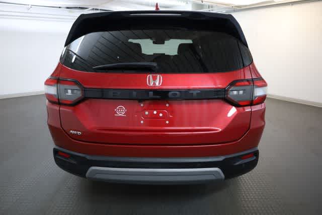 Thumbnail: 2023 Honda Pilot - 6