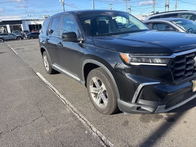 Thumbnail: 2023 Honda Pilot - 11