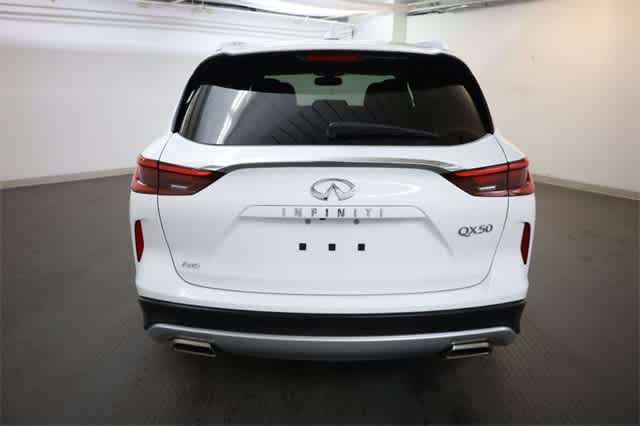 Thumbnail: 2019 INFINITI QX50 - 6