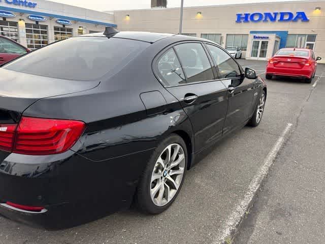 Thumbnail: 2016 BMW 5 Series - 16
