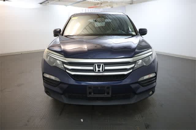 Thumbnail: 2017 Honda Pilot - 12