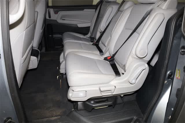 Thumbnail: 2023 Honda Odyssey - 21