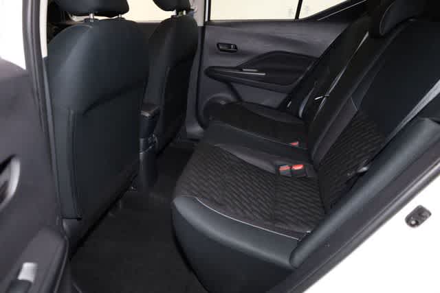 Thumbnail: 2021 Nissan Kicks - 20
