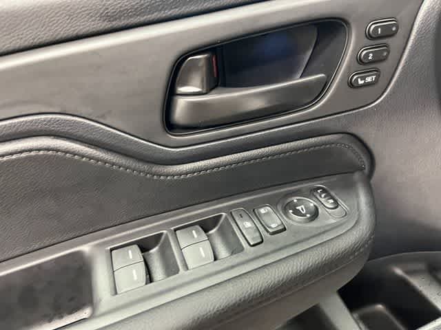 Thumbnail: 2026 Honda Odyssey - 12