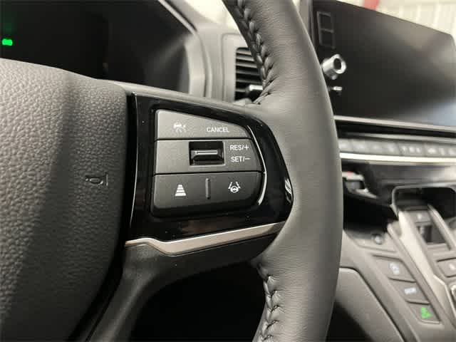 Thumbnail: 2026 Honda Odyssey - 16