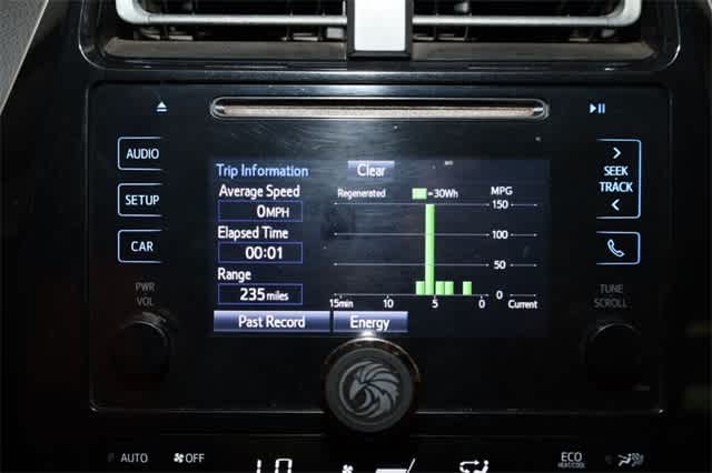 Thumbnail: 2016 Toyota Prius - 27