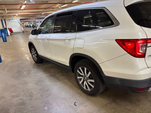 Thumbnail: 2019 Honda Pilot - 7
