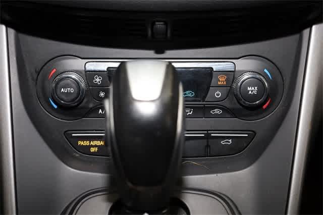 Thumbnail: 2015 Ford Escape - 30