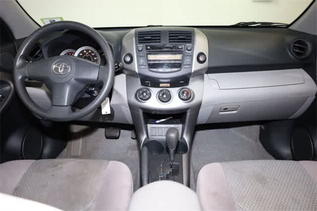 Thumbnail: 2006 Toyota RAV4 - 17