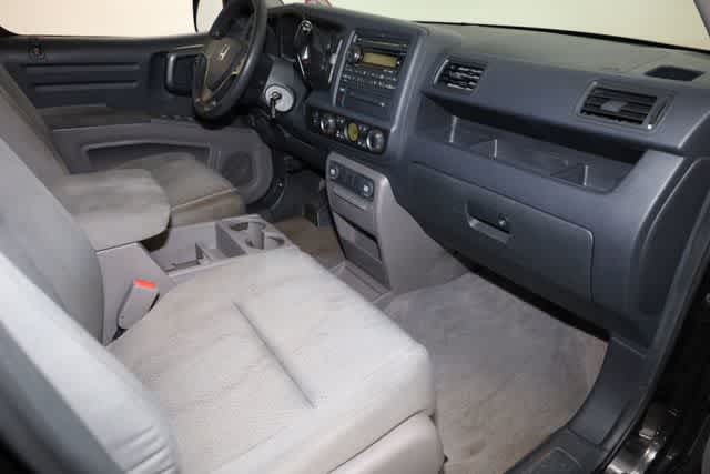 Thumbnail: 2011 Honda Ridgeline - 30