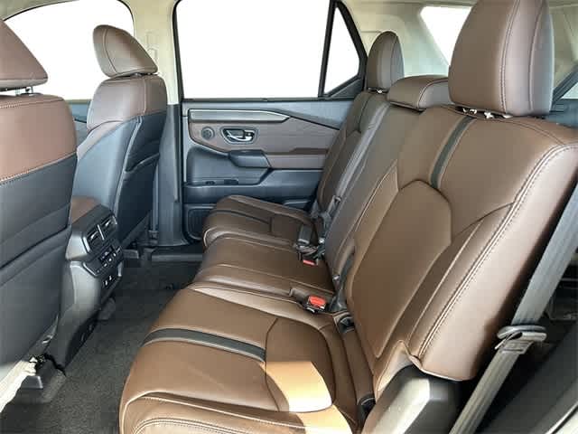 Thumbnail: 2026 Honda Pilot - 27