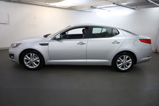Thumbnail: 2012 Kia Optima - 3