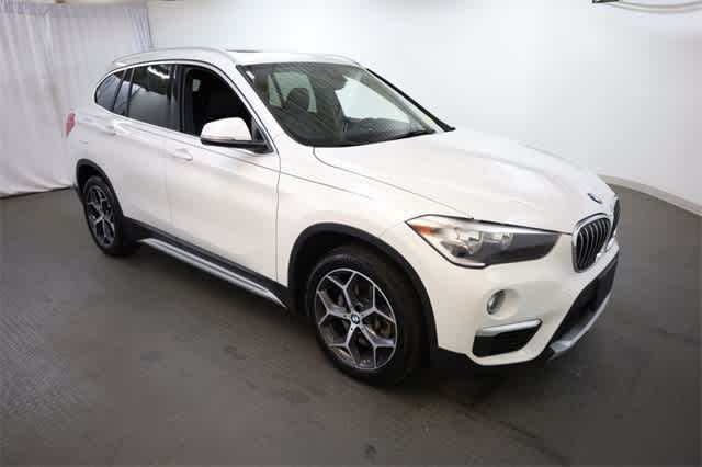Thumbnail: 2019 BMW X1 - 10