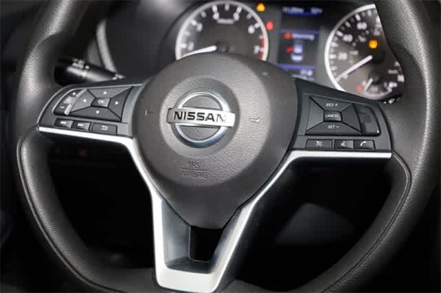 Thumbnail: 2020 Nissan Sentra - 32